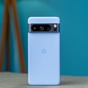 Google Pixel 8 Pro